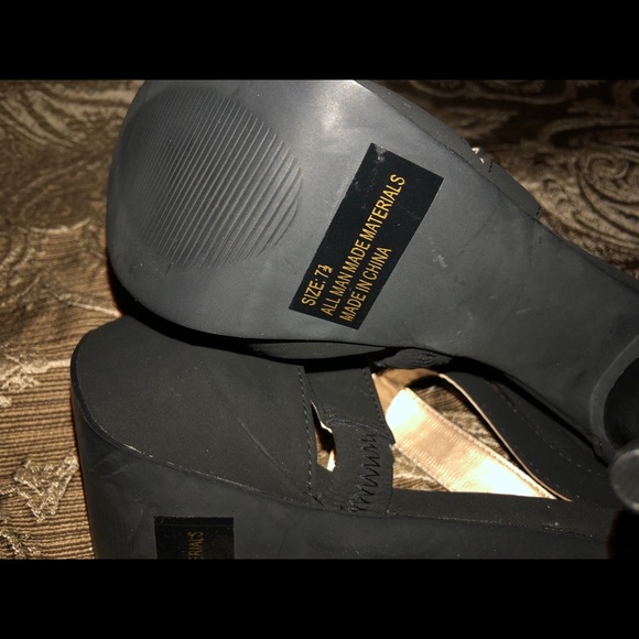 Qupid strappy platform heels 7.5 black “suede” - Picture 4 of 4